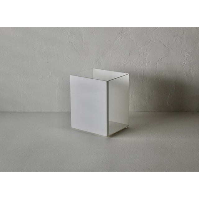 Vintage Tizo Style White Lucite Acrylic Waste Basket For Sale In Miami - Image 6 of 12