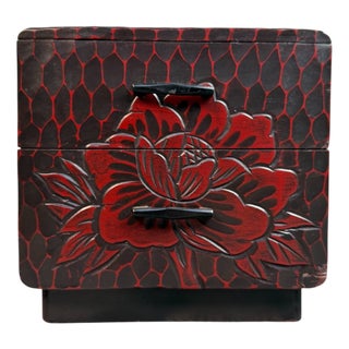 Small Kamakura-Bori Haribako Peony Jewellery Chest, Japan, 1970s For Sale