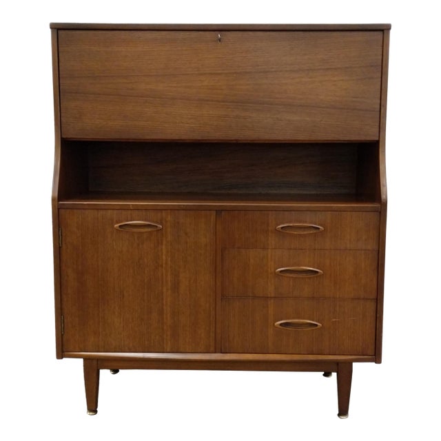Vintage Mid Century Modern Cabinet / Sideboard Attributed to Jentique For Sale