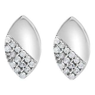 925 Sterling Silver 1/6 Cttw Diamond and Mirror Polish Pear Shape Stud Earrings (I-J Color, I2-I3 Clarity) For Sale