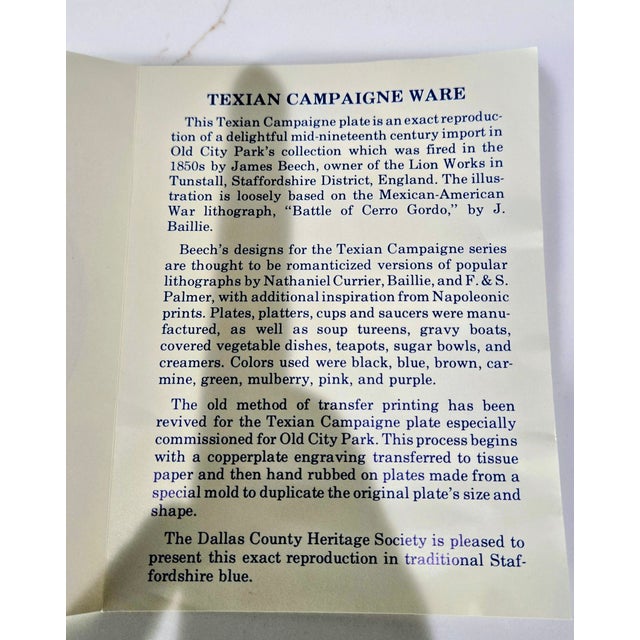 1970s Texian Campaigne Staffordshire Blue Plate by Mottahedeh – Dallas County Heritage Society Authorized Reproduction For Sale - Image 10 of 10