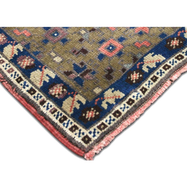 Traditional 1960s Turkish Oushak Rug For Sale - Image 3 of 6