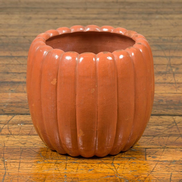 Early 20th Century Early 20th Century Japanese Taishō Period Handmade Coral Colored Pumpkin Shaped Planter For Sale - Image 5 of 7