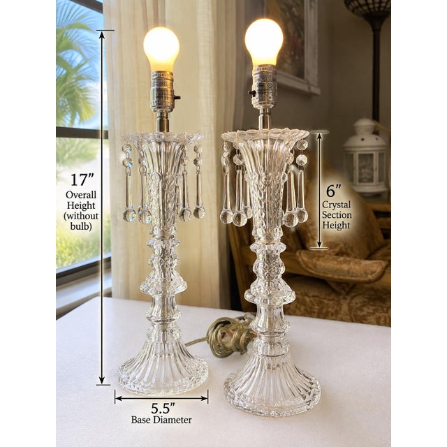 Hollywood Regency Vintage Pair of Cut Glass Table Lamps, Crystal Prisms, Ornate Traditional Hollywood Regency Lighting, Clear Glass Decorative Lamps For Sale - Image 3 of 10