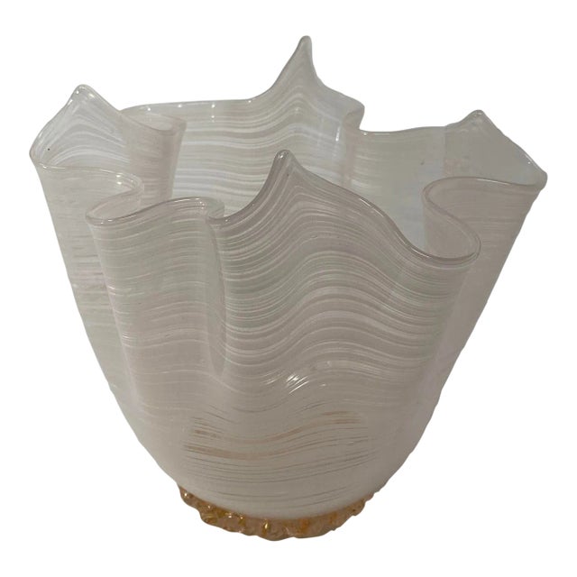 Vintage Handkerchief Bowl For Sale