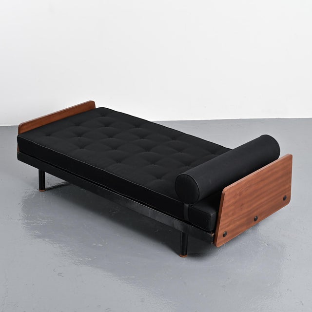 Scal Bed by Jean Prouvé for Steph Simon, 1960s For Sale - Image 6 of 15