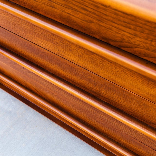 Restored Mid Century Modern Walnut Sideboard by Robsjohn-Gibbings for Widdicomb For Sale In Los Angeles - Image 6 of 16