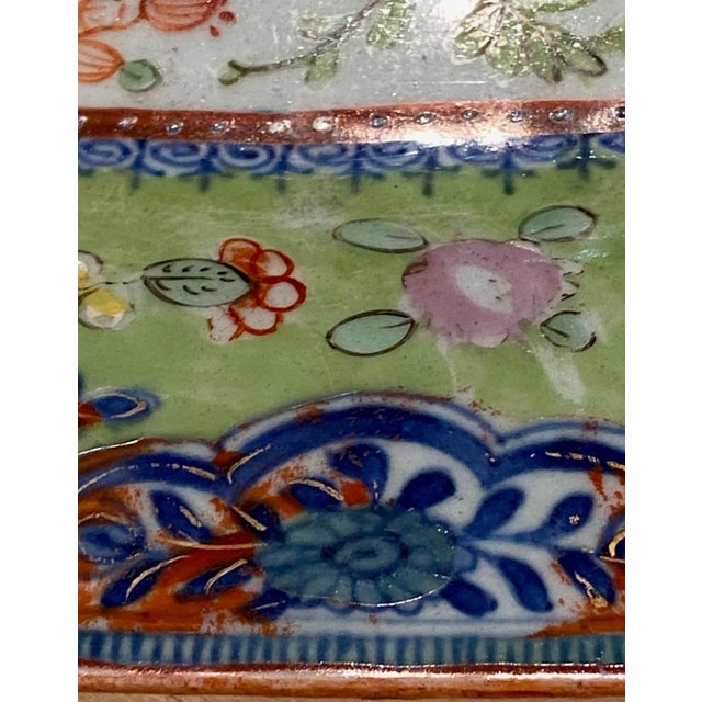 18th Century Clobbered Platter For Sale - Image 4 of 9
