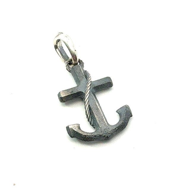 Authentic David Yurman Maritime Anchor Pendant Sterling Silver Estate DY666 Retail: $549.00 This elegant Authentic David...