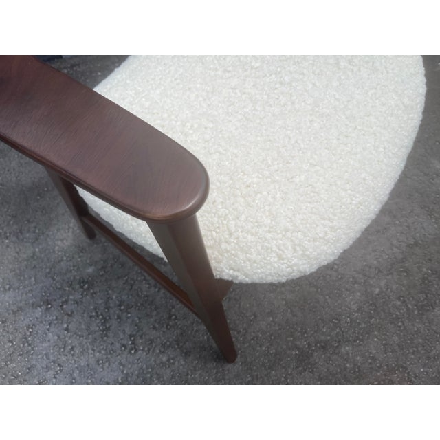 Brown Walnut Arm Chair in the Style of Ejner Larsen & Aksel Bender Madsen, Usa 1950s For Sale - Image 8 of 12