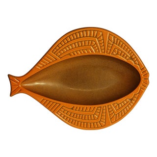 MCM Bowl Hyalyn Stoneware Fish Shaped Orange, 1950's For Sale