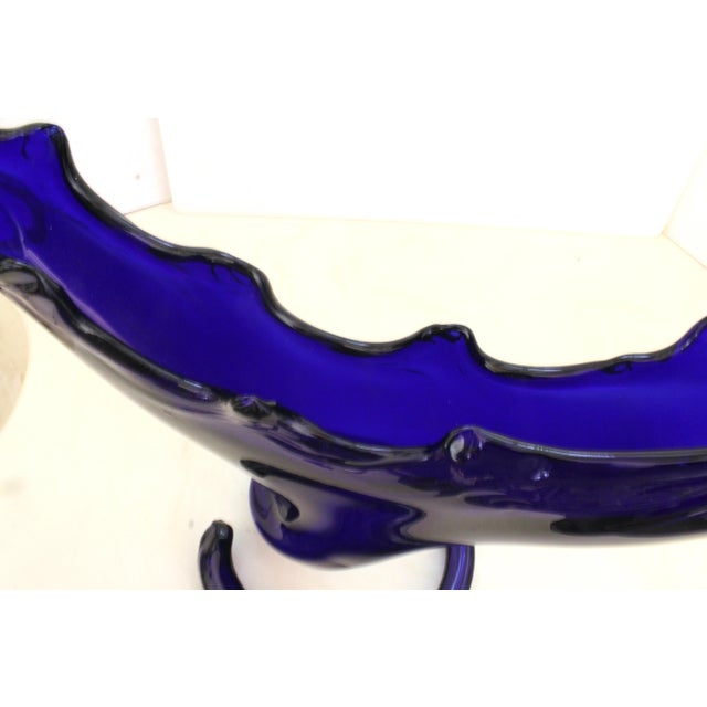 1970s Cobalt Blue Blown Glass American Cornucopia Gondola Centerpiece Vase For Sale - Image 10 of 16