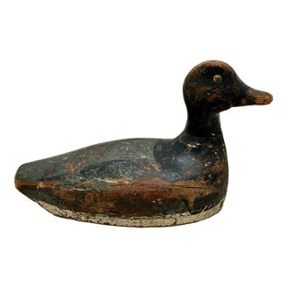 Antique American Rustic Much Used & Aged Hand Carved & Painted Wood Duck Hunters Working Decoy Circa Early 1900s For Sale