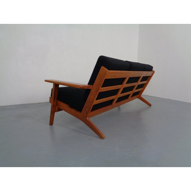GE 290 Teak 3-Seater Sofa by Hans J. Wegner for Getama, Denmark, 1960s For Sale - Image 6 of 18