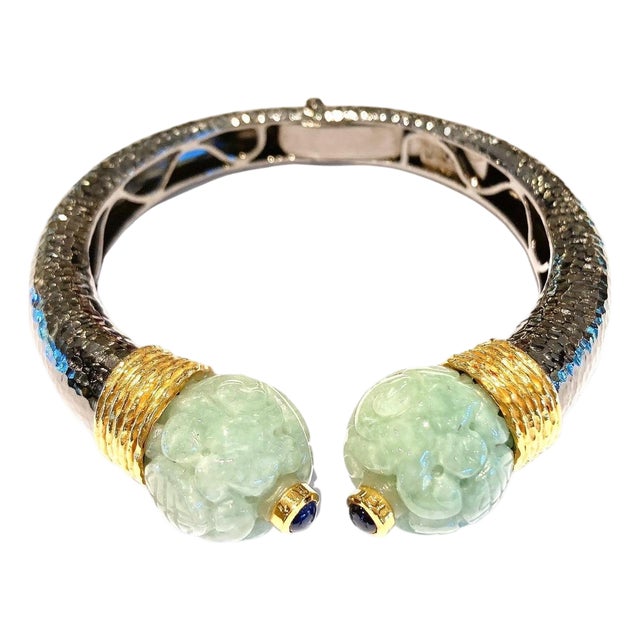 Bochic "Orient" Vintage Bangle Set 18K Gold & Silver with Vintage Carved Jade For Sale