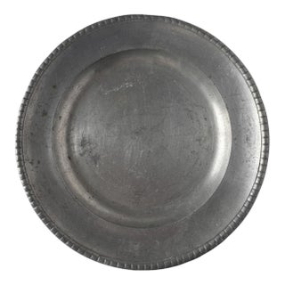 18th Century German Pewter Plate, 9.125" Reeded Rim, 1708 Quality Mark & 1857 Engraving For Sale