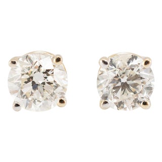 Unisex 14k Yellow Gold 0.90ctw Round Brilliant Diamond Screw Back Stud Earrings, Pair For Sale