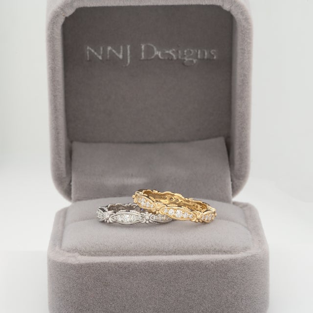 Minimalist Diamond Band With Earth-Mined Diamond Accents in Solid 14k Gold, Size 6.75 For Sale - Image 4 of 8