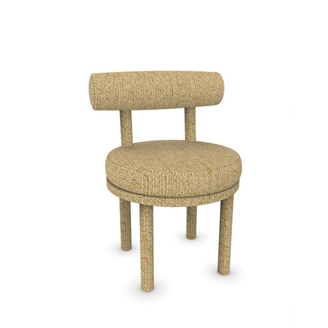 A chair that mixes both modern and classical design approaches. Designed to hug the body, durable and solid chair features...