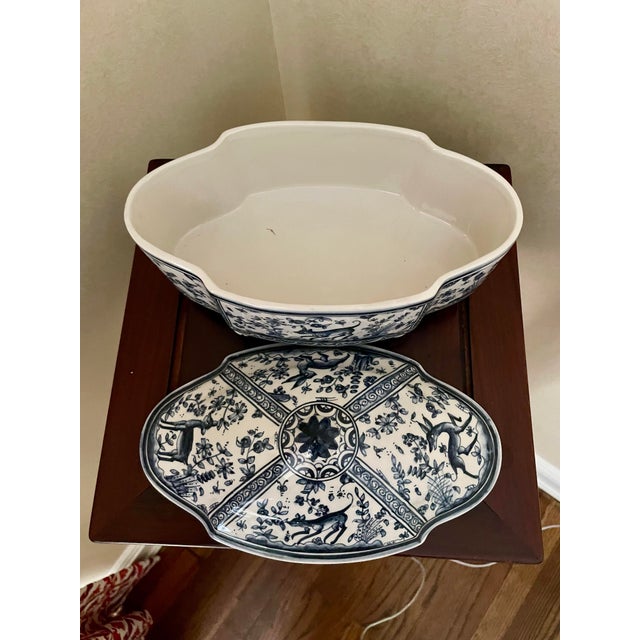 Late 20th Century Painted Blue and White Footed Ceramic Box For Sale - Image 5 of 6