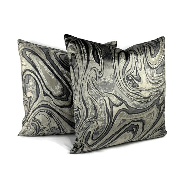 From Holly Hunt's Great Plains Collection is Marbled in the colorway Onyx pillow cover. This pillow is printed on white...
