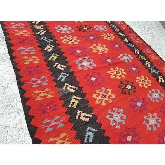 Textile 1970s Vintage Turkish Kilim Rug - 7′3″ × 9′4″ For Sale - Image 7 of 10