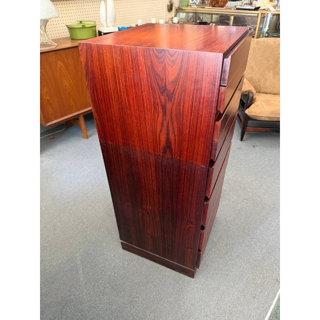 Arne Wahl Iverson Danish Rosewood 8 Drawer Narrow Dresser/Chest C1970s For Sale - Image 12 of 12