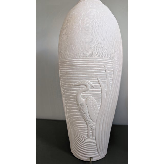 Vintage Pair of 2 Dayle Rushall Sculptural Heron Egret Table Lamps With Original Feather Finials - Pair For Sale - Image 10 of 14