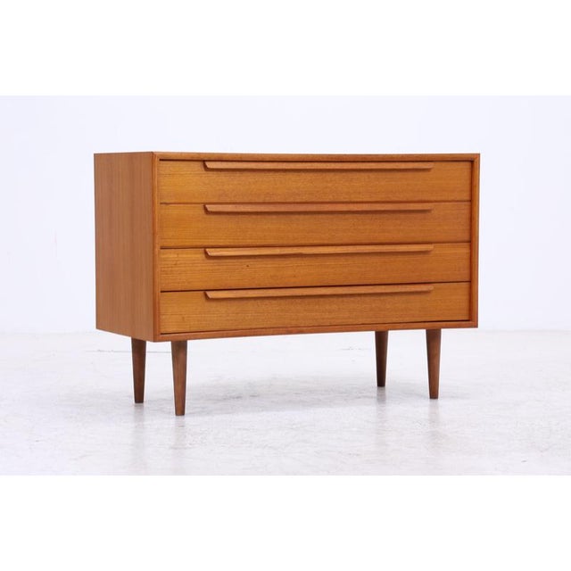 Mid-Century Chest of Drawers in Teak by WK Furniture For Sale - Image 4 of 13