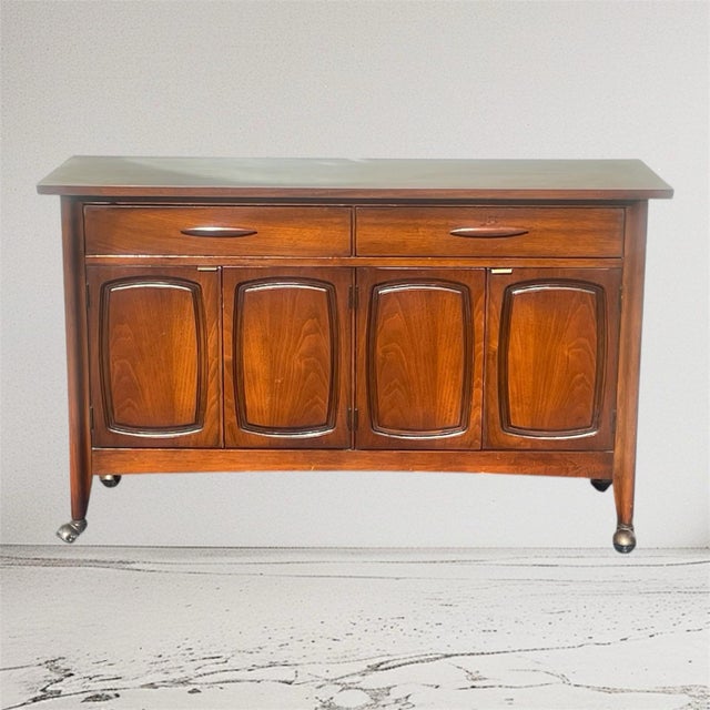 Wood Vintage Mid Century Modern Rolling Bar Cart Cabinet For Sale - Image 7 of 10