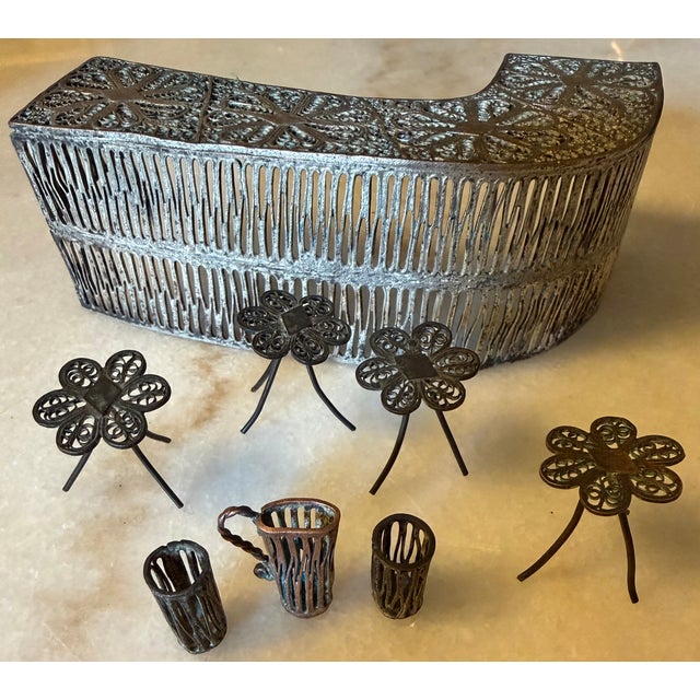 Add a charming vintage centerpiece to your micro-collection or luxury dollhouse with this rare, complete 8-piece mid-...