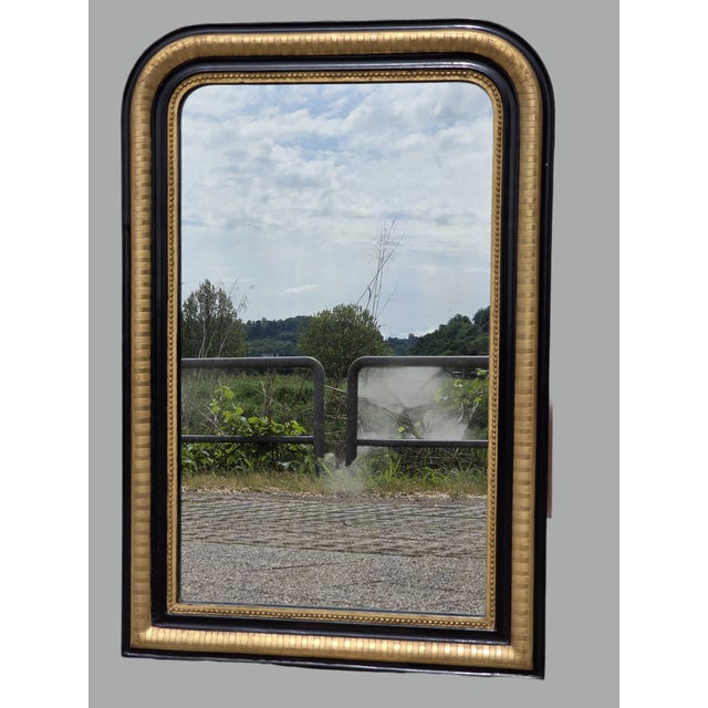 Black French Gold Leaf Gilded and Black Lacquered Mirror, Late 19th Century For Sale - Image 8 of 10