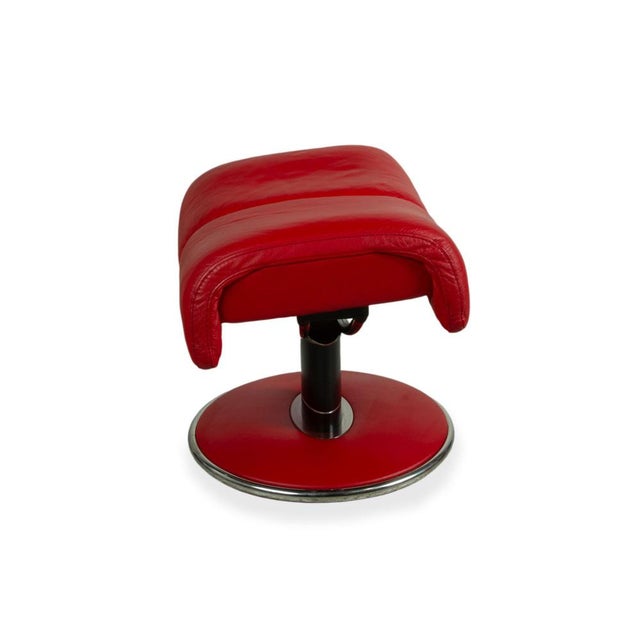Set of Lounge Chair and Ottoman in Red Leather from Stressless For Sale - Image 15 of 16