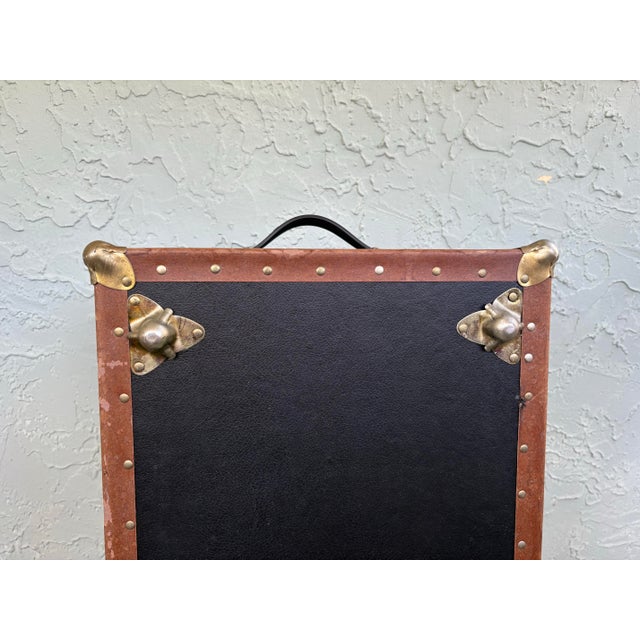 Vintage Concourse “Roll It” Wheeled Travel Trunk / Rolling Steamer Chest For Sale - Image 9 of 12