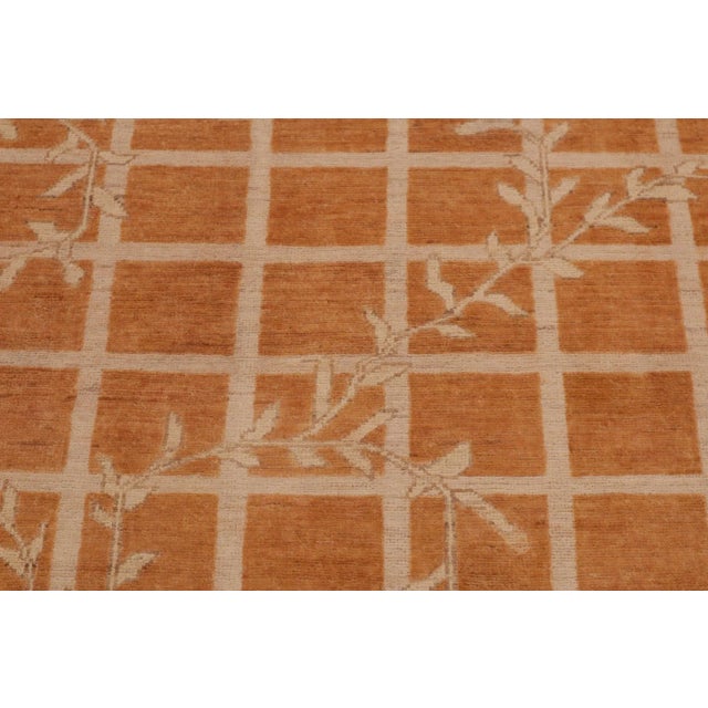 1990s 1990s Sun Faded Orange/Brown Hand Knotted Wool Rug For Sale In New York - Image 6 of 10