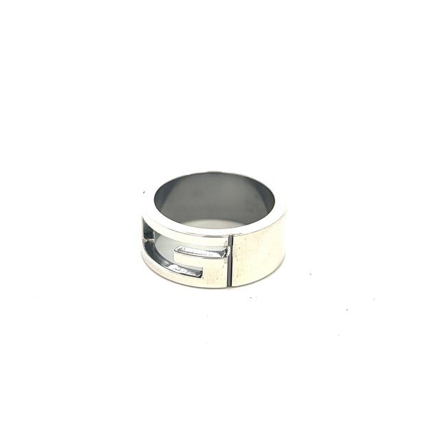 1990s Gucci Estate Ring Size 5.5 Sterling Silver 8 mm For Sale - Image 4 of 5