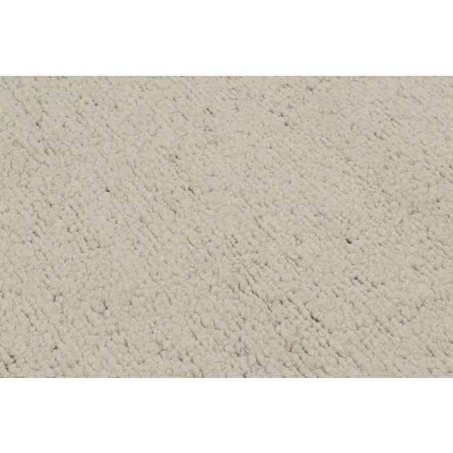 Looking for a custom size? For more information on customization capabilities, please reach out to custom@chairish.com....