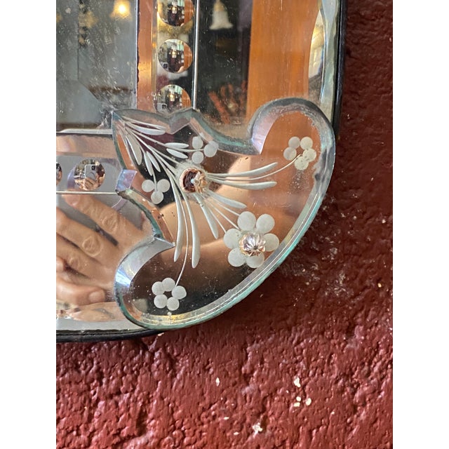 Venetian Mirror in Glass For Sale - Image 15 of 18