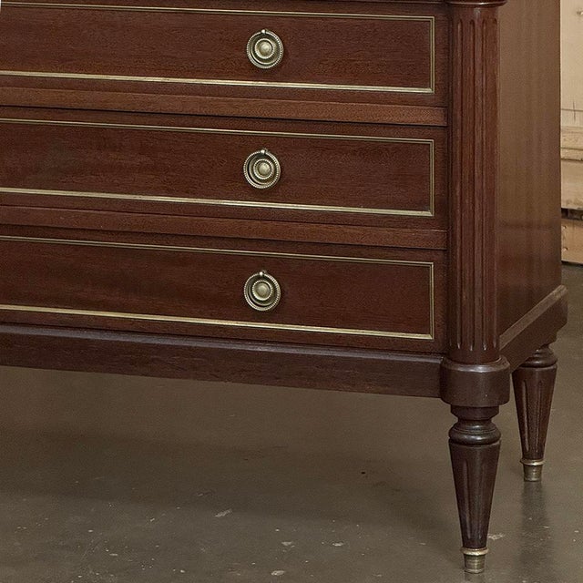 French Louis XVI Mahogany Commode With Carrara Marble Top For Sale - Image 10 of 17