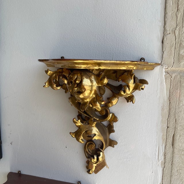 1940s Pair of Italian Baroque Gilt Wood Wall Shelves For Sale In Miami - Image 6 of 8
