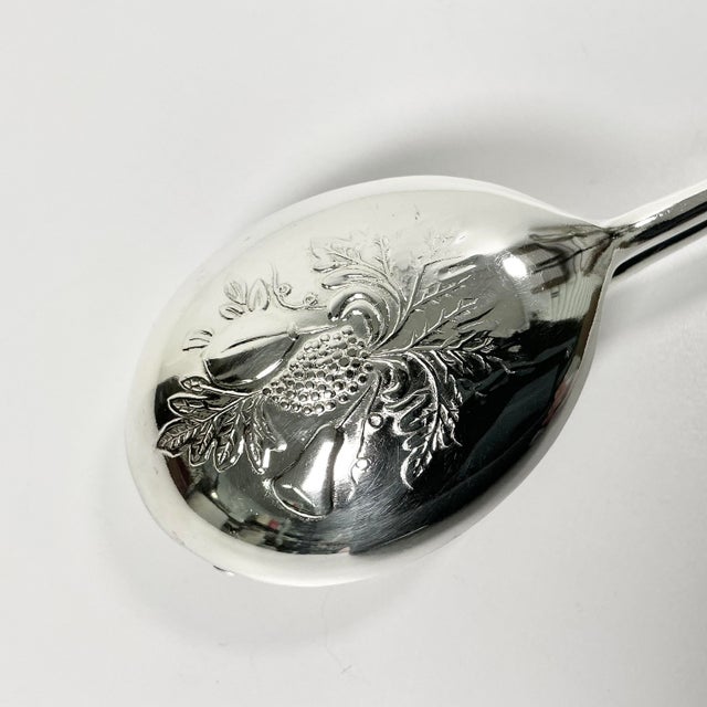 Mid-Century Hollywood Regency Italian Towle Silver Plate Etched Salad Tongs For Sale - Image 12 of 17