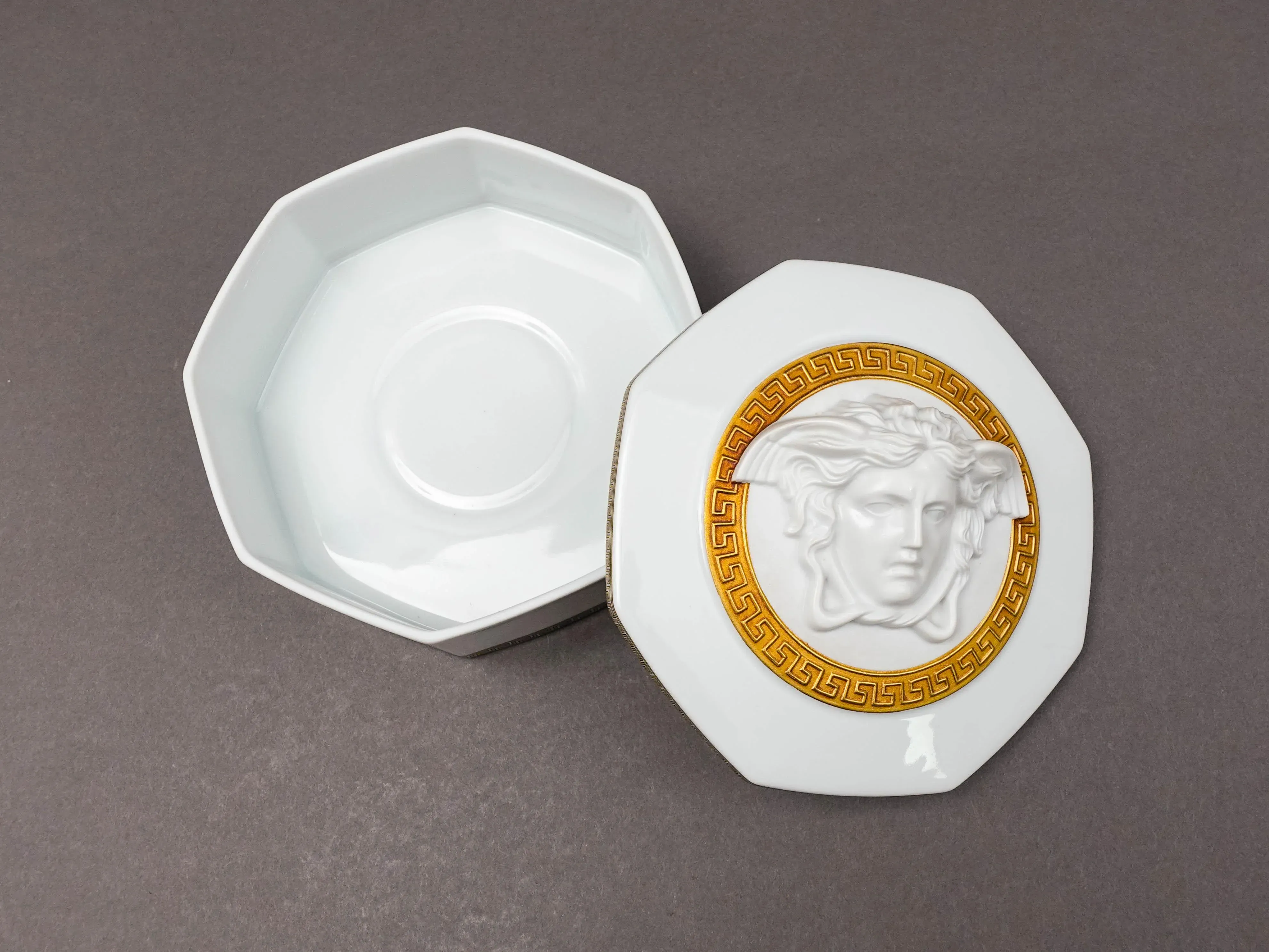 Vintage Versace Rosenthal Gorgona Medusa Gold Greek Key Porcelain