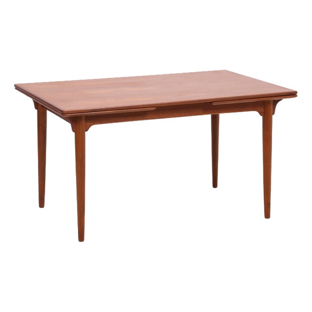 Model 54 Extendable Dining Table in Teak from Omann Jun For Sale