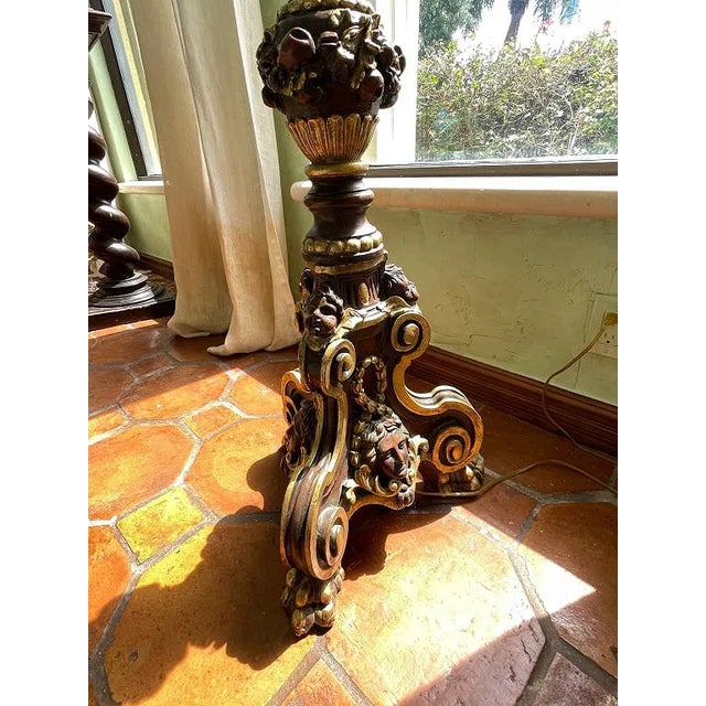 French 1950s French Carved Wood & Gilt Floor Lamp 71 Tall For Sale - Image 3 of 6