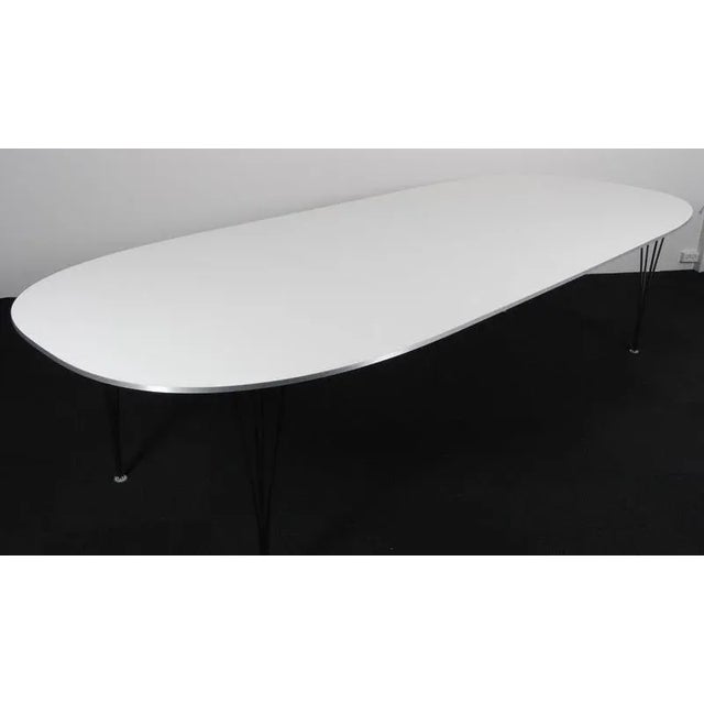 Brown Super Elipse Extendable Dining Table attributed to Piet Hein for Fritz Hansen For Sale - Image 8 of 9