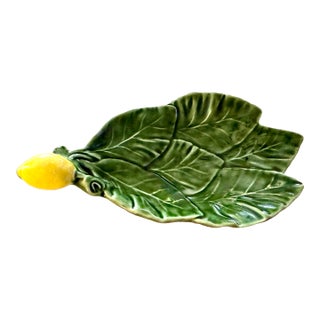 Vintage Portuguese Majolica Style Lemon Leaf Dish by Olfaire – French Country Green Glazed Ceramic Catchall For Sale