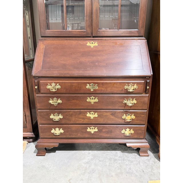 Brown Late 20th Century Statton Old Towne Cherry Secretary Bookcase With Broken Pediment For Sale - Image 8 of 11