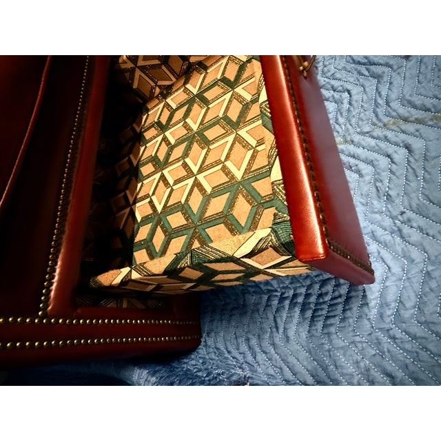 Textile Gucci Décor Capitonné Porter’s Chair For Sale - Image 7 of 13