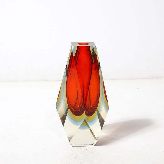 Mid-Century Hand-Blown Faceted Murano Glass Sommerso Ruby & Transparent Vase For Sale In New York - Image 6 of 10
