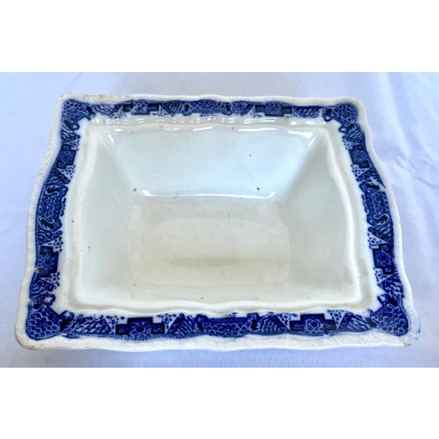 Antique 19th Century "Mandarin" English Flow Blue Footed Serving Dishes - A Pair For Sale - Image 9 of 18